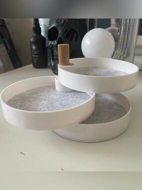 The2Bandits Tiered Catchall Tray Aesthetic Jewelry & Accessory Tray